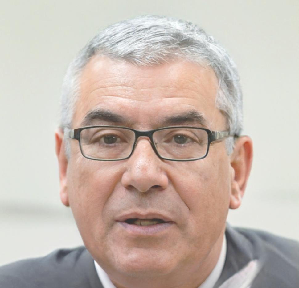 Portait von Wassermeditations-Experte Leander Stromberg